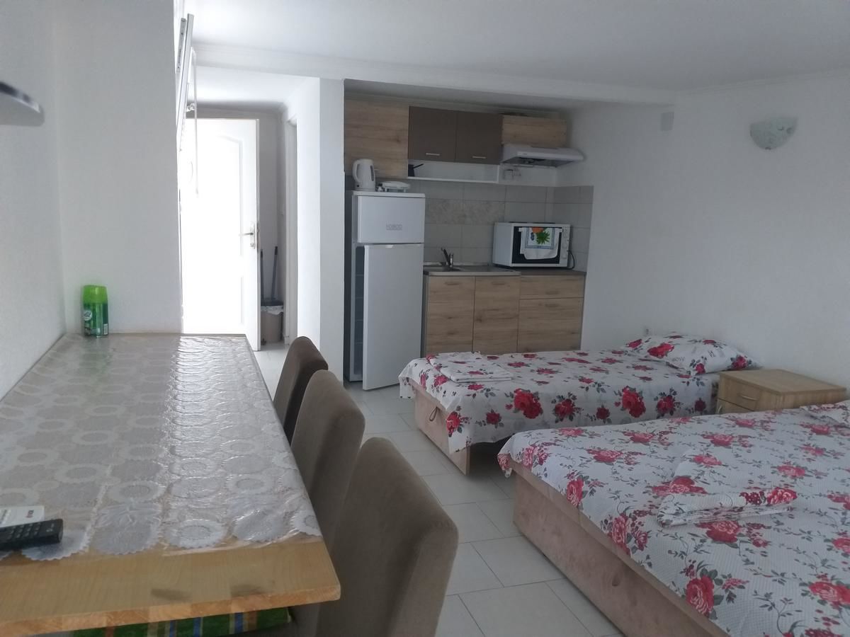 Апартаменты Apartments Dragan Котор-17